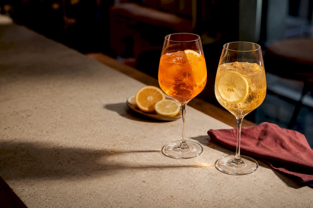 Spritz belge et italien : 3 différences de dégustation, point de vue local
